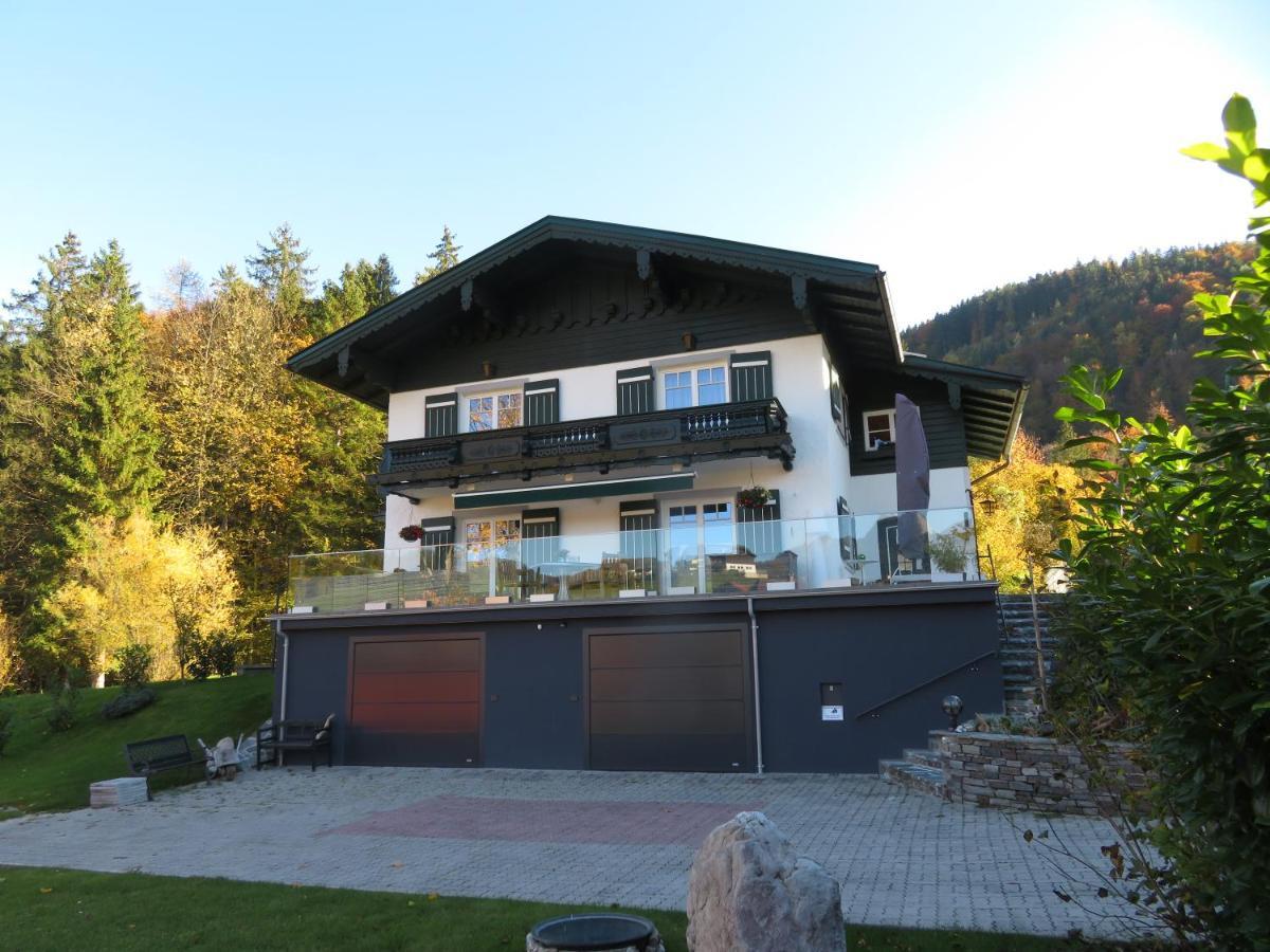 Ferienwohnung Christine Am Weissenbach Strobl Bagian luar foto